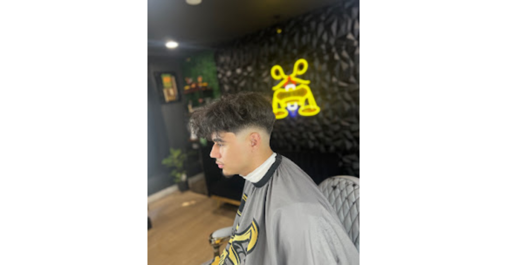Professional Beard Trim Antioch CA service with a barber shaping and grooming a client's beard